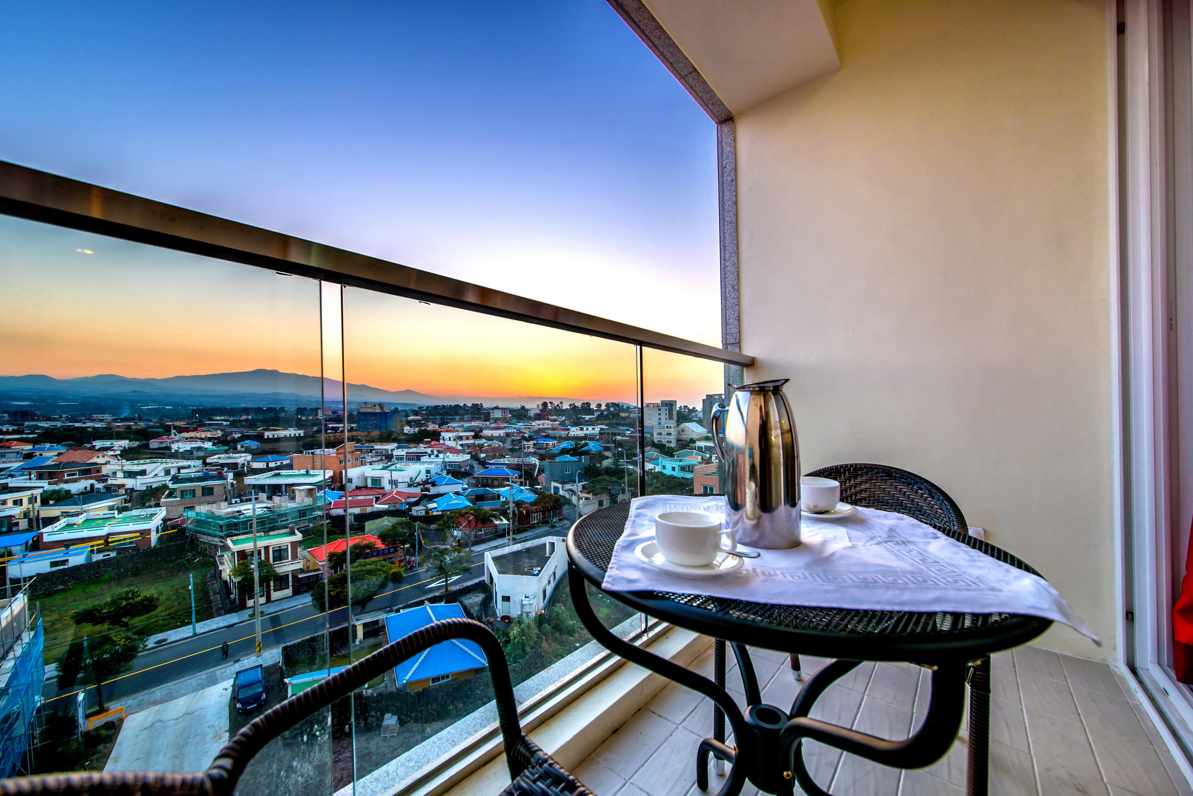 Aimi Jeju Beach Hotel Exterior photo